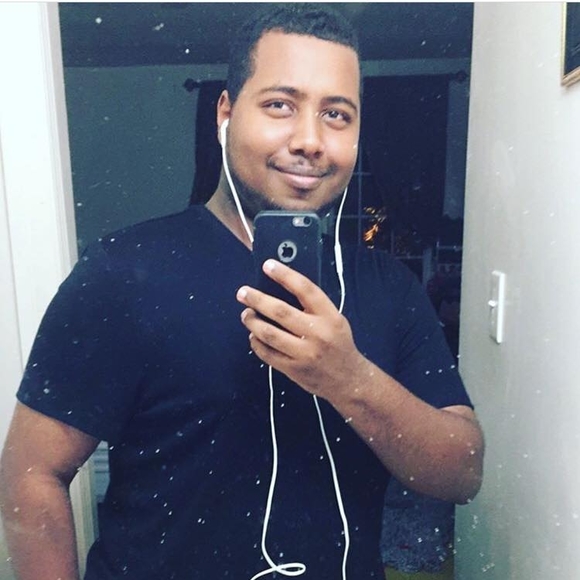 Meet your Posher, Omar - Picture 1 of 1